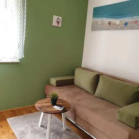 Daire Apartments Glibo