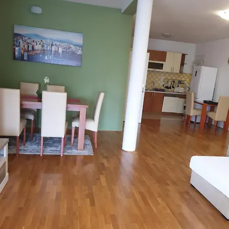 Apartments Glibo *